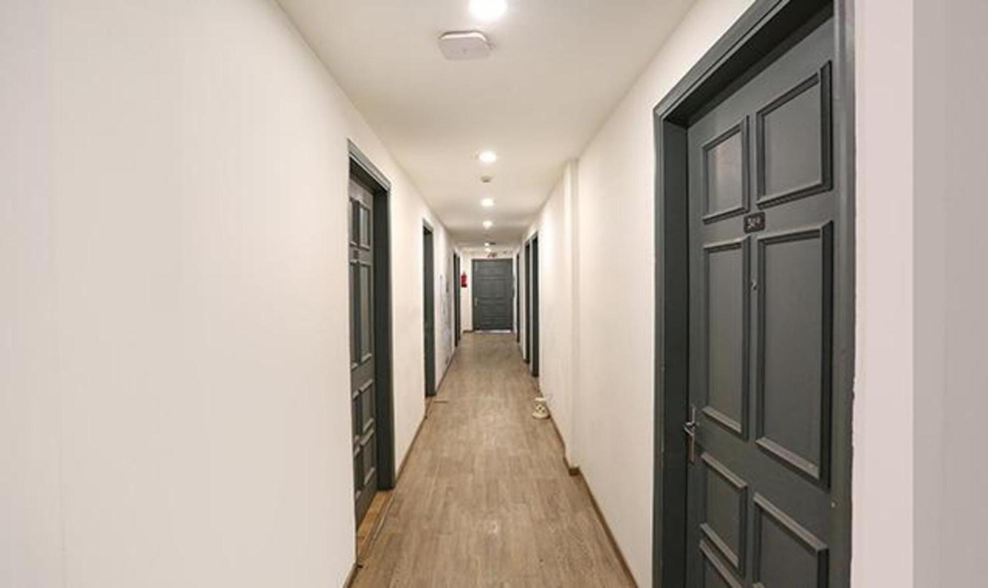 Fabhotel Urban Residency Model Town New Delhi Exterior photo